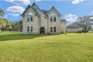 1314 Remington Ct, Angleton, TX 77515 - Photo 3