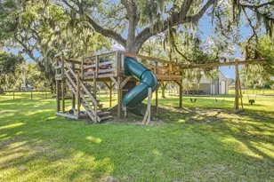 1314 Remington Ct, Angleton, TX 77515 - Photo 45