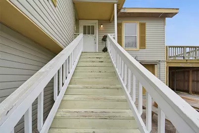 4218 Avenue Avenue S, Galveston, TX 77550 - Photo 13