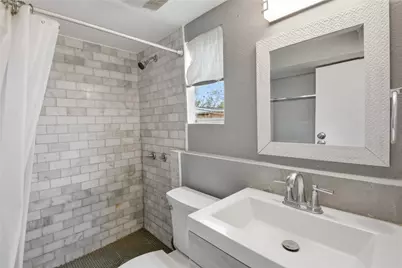 4218 Avenue S, Galveston, TX 77550 - Photo 9