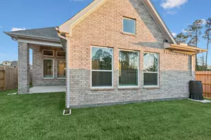 18213 Upper Brook St, Conroe, TX 77302 - Photo 9