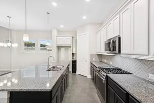 18213 Upper Brook St, Conroe, TX 77302 - Photo 23