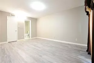 9700 Leawood Blvd, Houston, TX 77099 - Photo 9