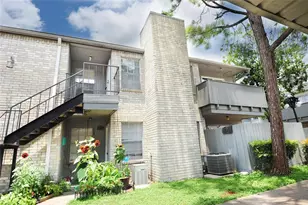 9700 Leawood Blvd, Houston, TX 77099 - Photo 13