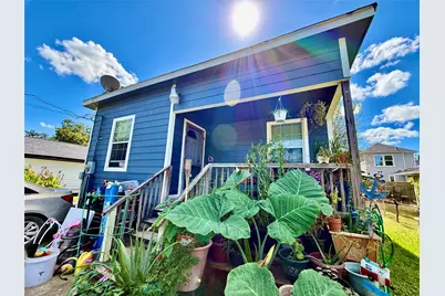 7808 Avenue F, Houston, TX 77012 - Photo 1