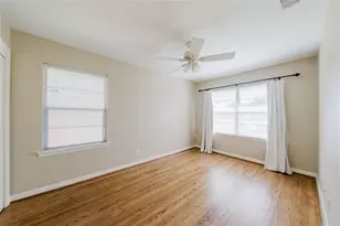 5210 De Lange Ln, Houston, TX 77092 - Photo 21