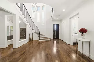 6011 Burgoyne Rd, Houston, TX 77057 - Photo 3