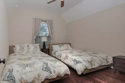 18 Shallowford, The Woodlands, TX 77375 - Photo 25