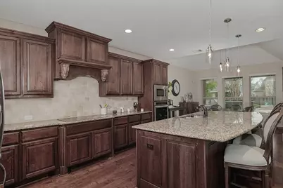 18 Shallowford, The Woodlands, TX 77375 - Photo 11