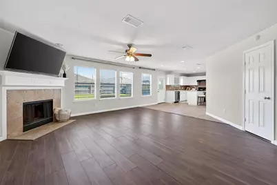 1915 Tommy Lane, Missouri City, TX 77489 - Photo 5