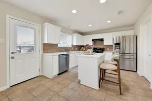 1915 Tommy Ln, Missouri City, TX 77489 - Photo 9