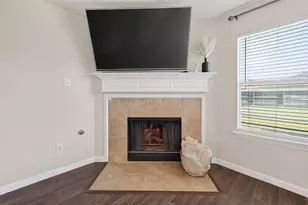 1915 Tommy Ln, Missouri City, TX 77489 - Photo 7