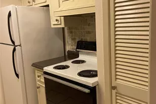 2516 Commonwealth St, Houston, TX 77006 - Photo 5