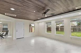 16111 Marcelia Dr, Houston, TX 77049 - Photo 13