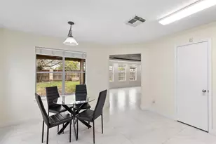 16111 Marcelia Dr, Houston, TX 77049 - Photo 17