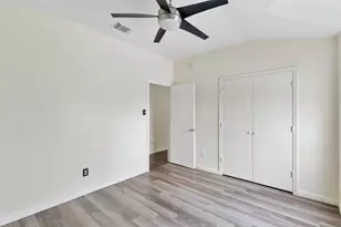 16111 Marcelia Dr, Houston, TX 77049 - Photo 31