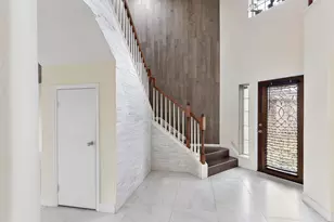 16111 Marcelia Dr, Houston, TX 77049 - Photo 5