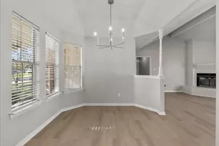 804 Buckingham Dr, Friendswood, TX 77546 - Photo 13