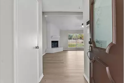 804 Buckingham Drive, Friendswood, TX 77546 - Photo 7