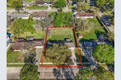 804 Buckingham Drive, Friendswood, TX 77546 - Photo 5