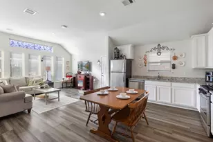 221 N Lynx Trail, Montgomery, TX 77316 - Photo 17