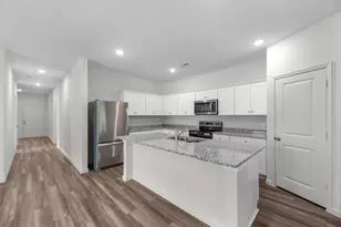 3107 Diamond Vw Ln, Angleton, TX 77515 - Photo 3