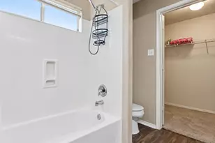 9519 Maple Green Ln, Houston, TX 77044 - Photo 19