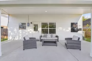 9519 Maple Green Ln, Houston, TX 77044 - Photo 5