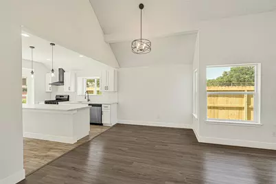 4726 Cashel Castle Drive, Houston, TX 77069 - Photo 7