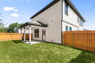 12247 Danza Dr, Willis, TX 77318 - Photo 35