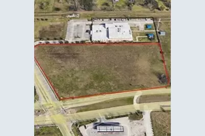 545 Fairmont Parkway, Pasadena, TX 77504 - Photo 1