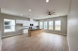 4921 Pederson St, Houston, TX 77033 - Photo 5