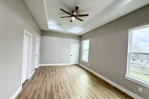 4921 Pederson St, Houston, TX 77033 - Photo 15