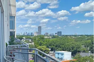 3311 Yupon St, Houston, TX 77006 - Photo 7