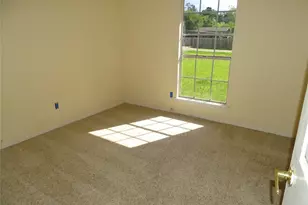 18906 Woodridge Dr, Conroe, TX 77302 - Photo 13