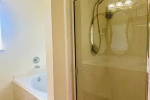 8903 N Deer Meadow Dr, Houston, TX 77071 - Photo 21