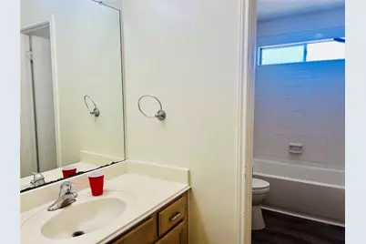 8903 N Deer Meadow Drive, Houston, TX 77071 - Photo 17