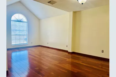 8903 N Deer Meadow Drive, Houston, TX 77071 - Photo 5