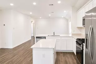 7927 Eagle Crk Ln, Richmond, TX 77469 - Photo 5