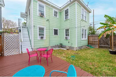 1301 14th Street, Galveston, TX 77550 - Photo 33