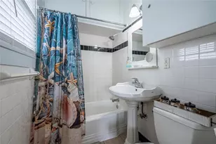 1301 14th St, Galveston, TX 77550 - Photo 19