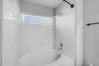 8202 Prairie Wind Lane, Houston, TX 77040 - Photo 17
