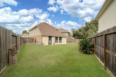 8202 Prairie Wind Lane, Houston, TX 77040 - Photo 27