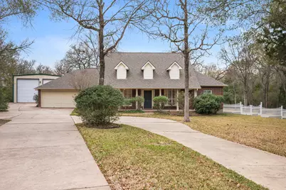 1007 Falcon Circle, College Station, TX 77845 - Photo 3