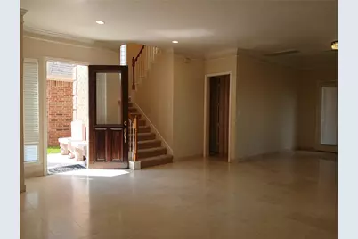 9230 Rouge Circle, Houston, TX 77063 - Photo 3