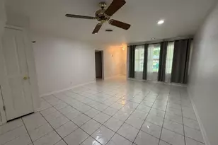 402 Dunwick Ln, Pasadena, TX 77502 - Photo 5