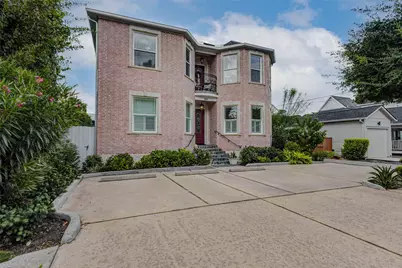319 W 10 Street, Houston, TX 77008 - Photo 3