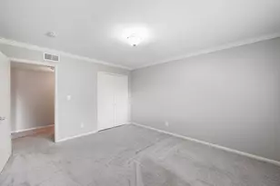 656 S Ripple Creek Dr, Houston, TX 77057 - Photo 17