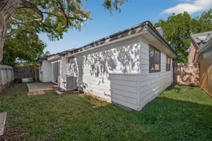 4450 Yupon Ridge Dr, Houston, TX 77072 - Photo 37