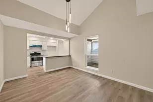 4450 Yupon Ridge Dr, Houston, TX 77072 - Photo 11